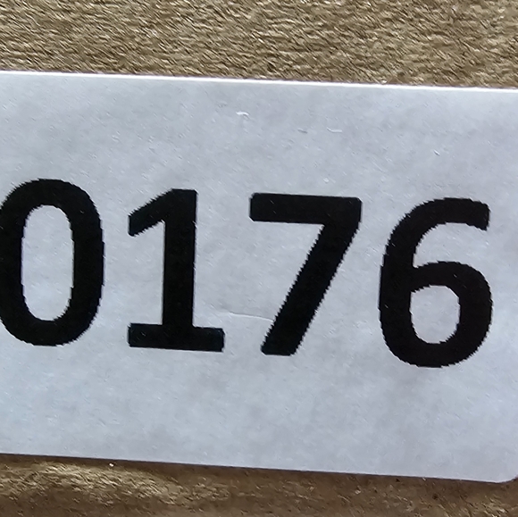 JAIMY Made in China Resin Rabbit Votive Leaf Candle Holder - Picture 7 of 12